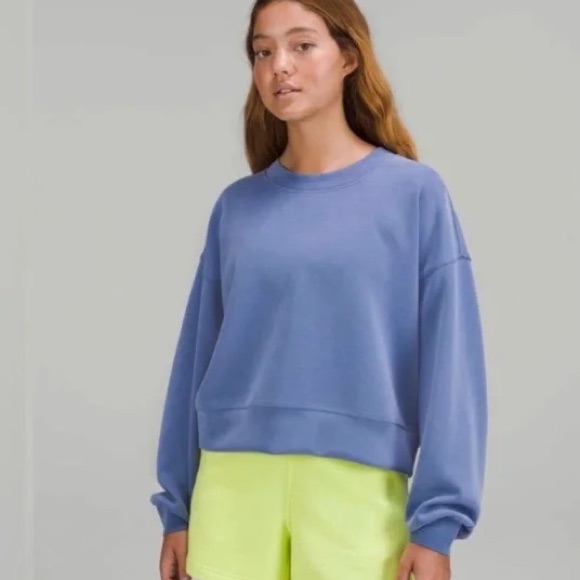 Lululemon Perfectly Oversized Cropped Crew Softstreme (Water Drop
